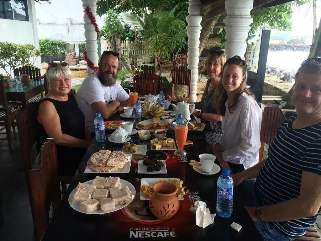 Sayurima Beach Hotel Ahangama Bagian luar foto